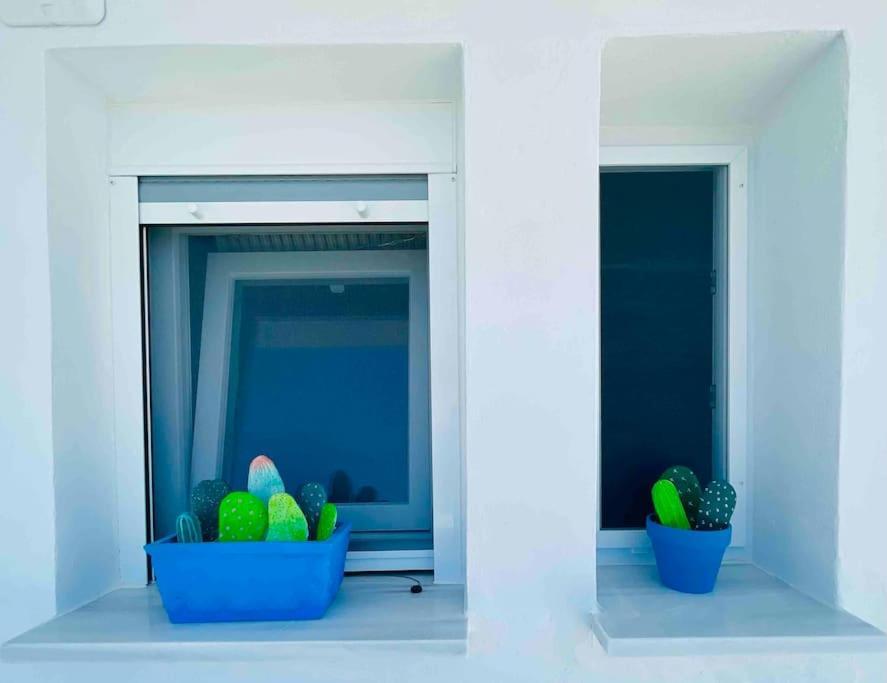 Cozy, Newly Renovated Apartment In Gavrio. Bagian luar foto