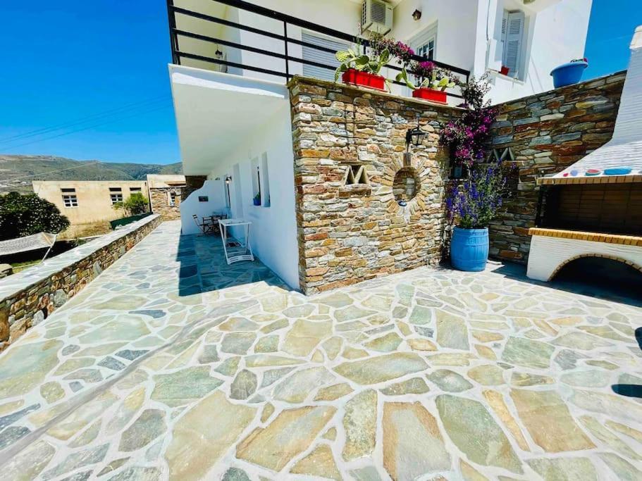 Cozy, Newly Renovated Apartment In Gavrio. Bagian luar foto