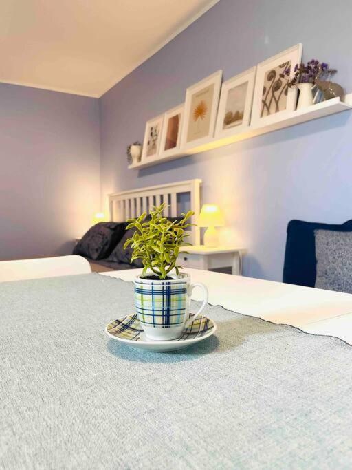 Cozy, Newly Renovated Apartment In Gavrio. Bagian luar foto